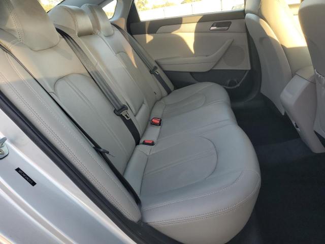 5NPE24AF5JH623175 - 2018 HYUNDAI SONATA SE 银色 照片 10