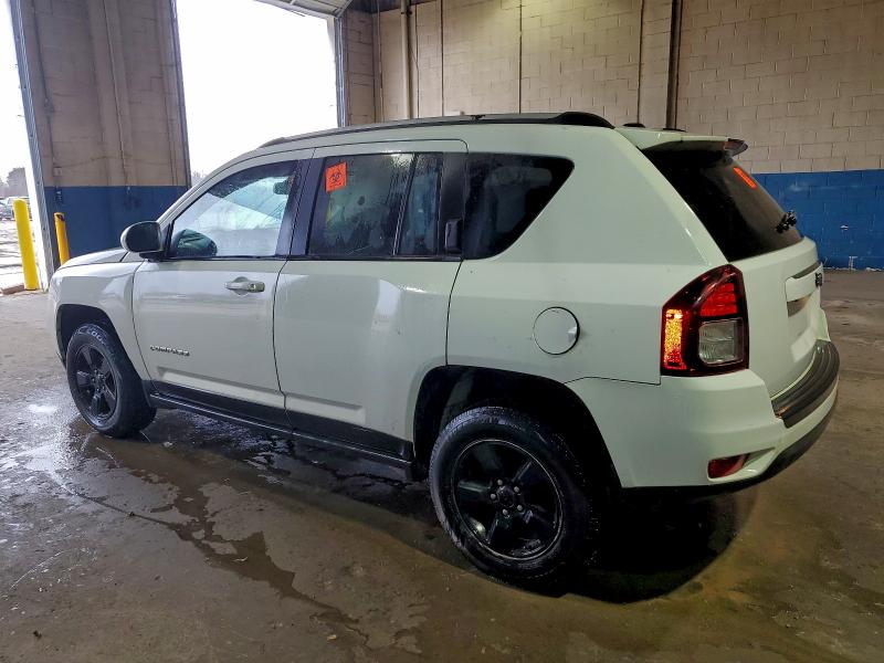 1C4NJCEA0GD620081 - 2016 JEEP COMPASS LATITUDE WHITE photo 2