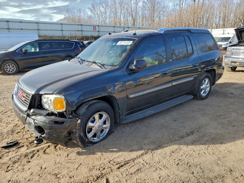 2004 GMC ENVOY XUV, 