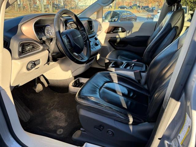 2C4RC1BGXHR503289 - 2017 CHRYSLER PACIFICA TOURING L SILVER photo 13