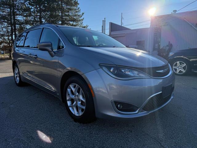 2C4RC1BGXHR503289 - 2017 CHRYSLER PACIFICA TOURING L SILVER photo 2