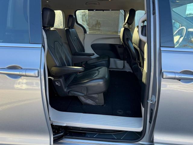 2C4RC1BGXHR503289 - 2017 CHRYSLER PACIFICA TOURING L SILVER photo 6