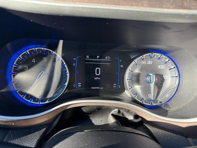 2C4RC1BGXHR503289 - 2017 CHRYSLER PACIFICA TOURING L SILVER photo 8