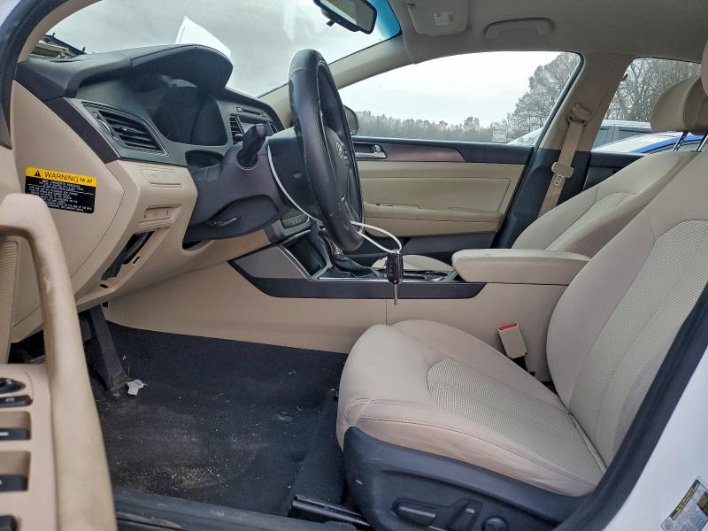 5NPE34AFXHH543426 - 2017 HYUNDAI SONATA SPORT 白色 照片 7