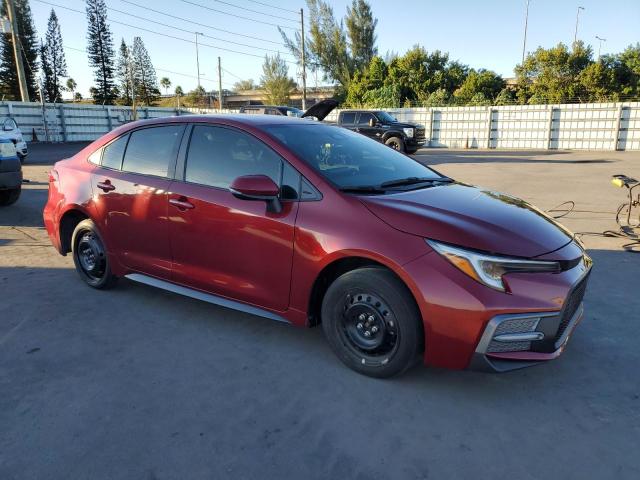 5YFS4MCE9RP182845 - 2024 TOYOTA COROLLA SE RED photo 4