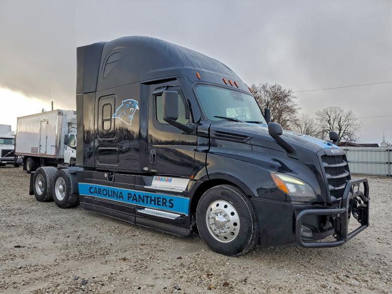 2021 FREIGHTLINER CASCADIA 1, 