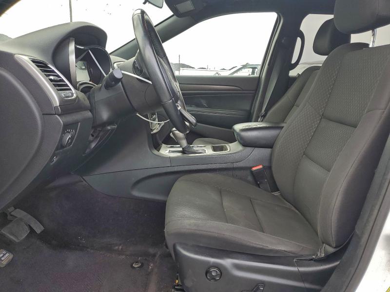 1C4RJEAG4JC277666 - 2018 JEEP GRAND CHER LAREDO Белый фото 7