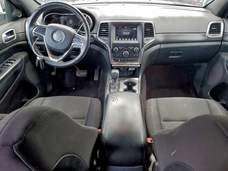 1C4RJEAG4JC277666 - 2018 JEEP GRAND CHER LAREDO Белый фото 8