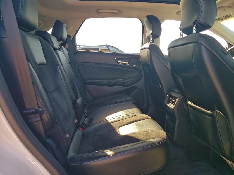 2FMPK4AP5GBB04712 - 2016 FORD EDGE SPORT WHITE photo 11
