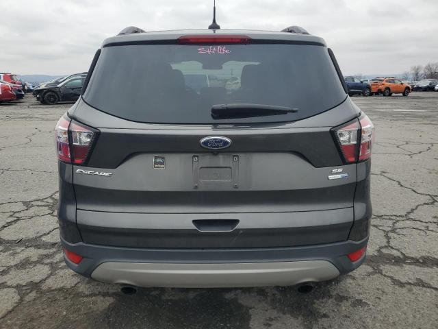 1FMCU9GDXJUC88386 - 2018 FORD ESCAPE SE 灰色 照片 6