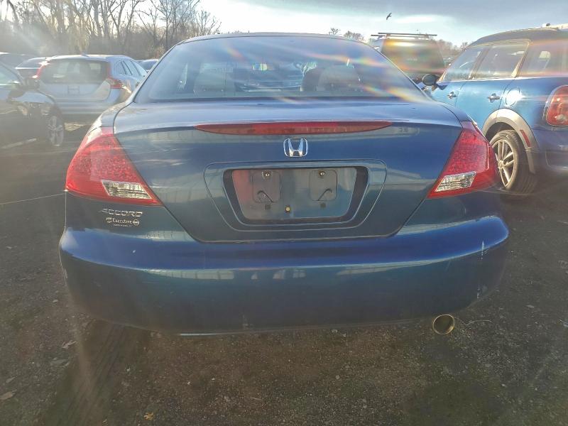 1HGCM727X6A001603 - 2006 HONDA ACCORD EX BLUE photo 6