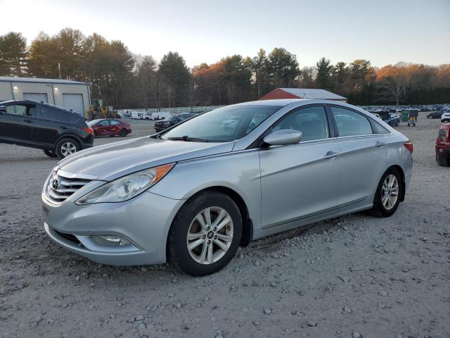 2013 HYUNDAI SONATA GLS, 