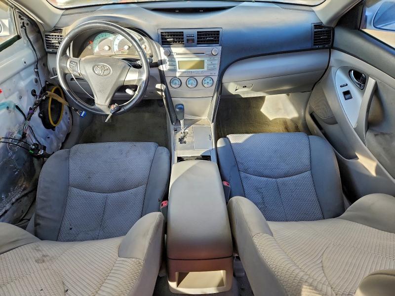 4T1BE46K89U835646 - 2009 TOYOTA CAMRY BASE WHITE photo 8