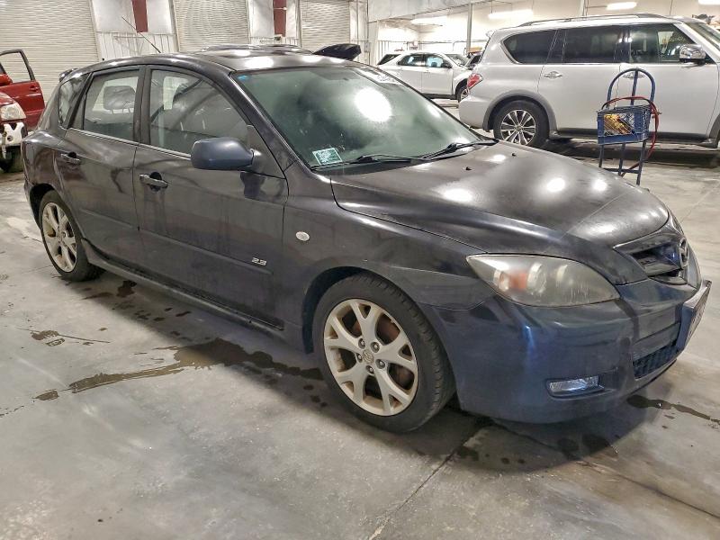 JM1BK343371758458 - 2007 MAZDA 3 HATCHBACK BLACK photo 4