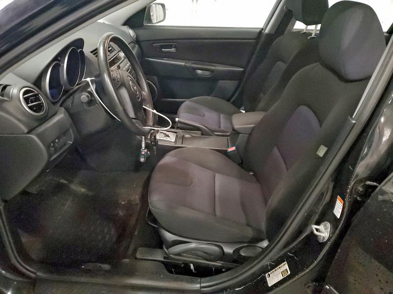 JM1BK343371758458 - 2007 MAZDA 3 HATCHBACK BLACK photo 7