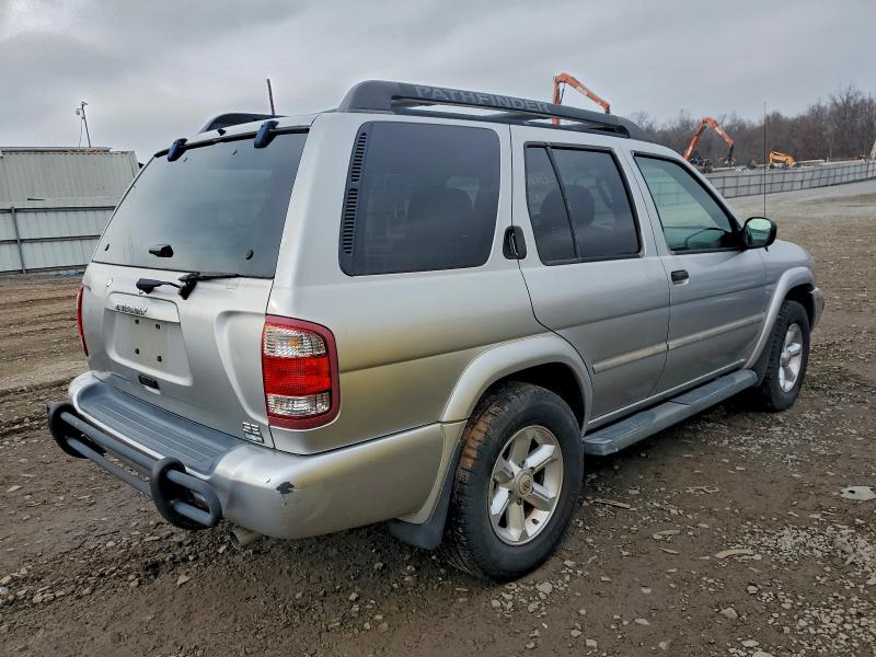 JN8DR09Y14W905662 - 2004 NISSAN PATHFINDER LE GRAY photo 3