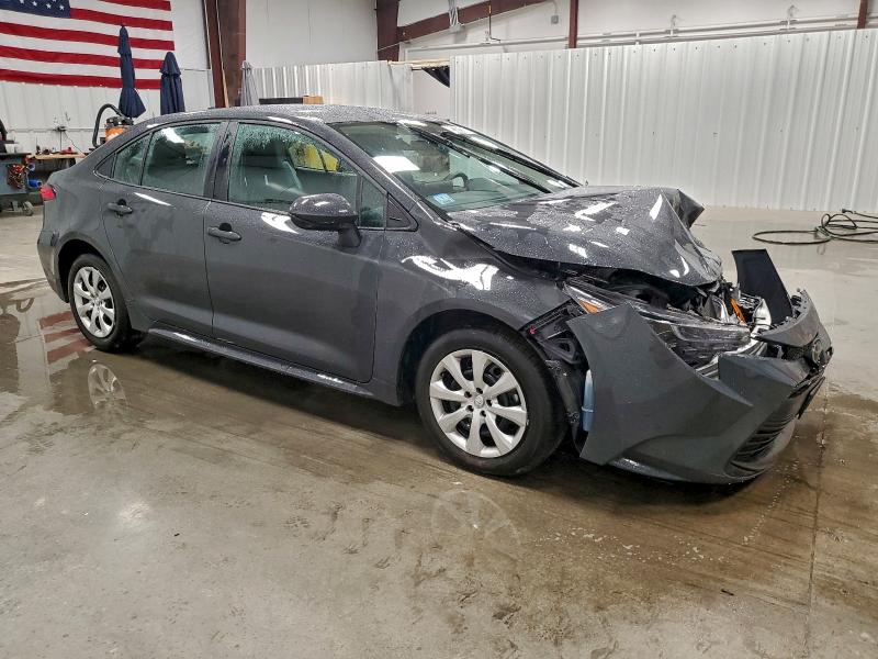 5YFB4MDE0SP332572 - 2025 TOYOTA COROLLA LE GRAY photo 4
