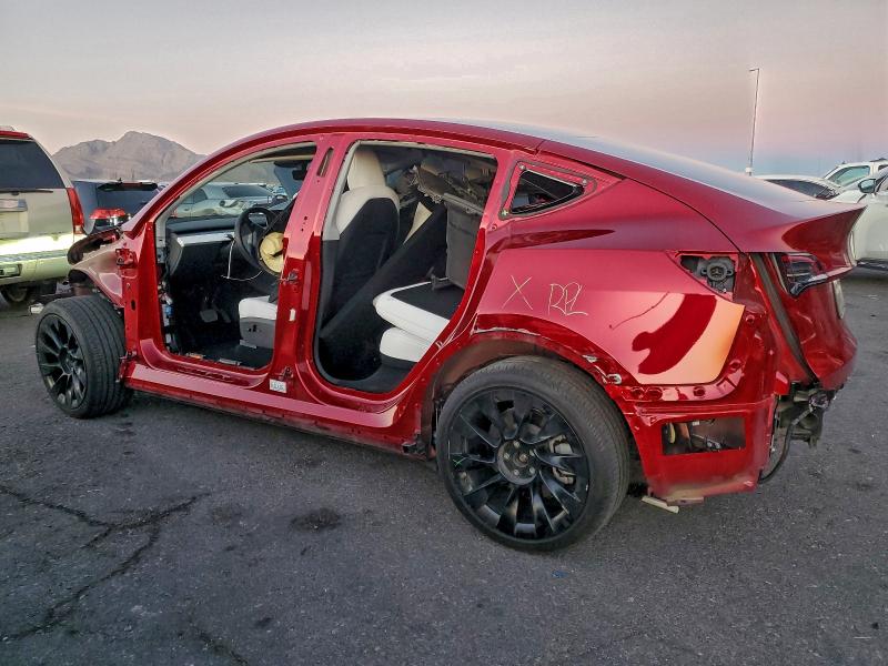 7SAYGDEE2RA233791 - 2024 TESLA MODEL Y Czerwony zdjęcie 2