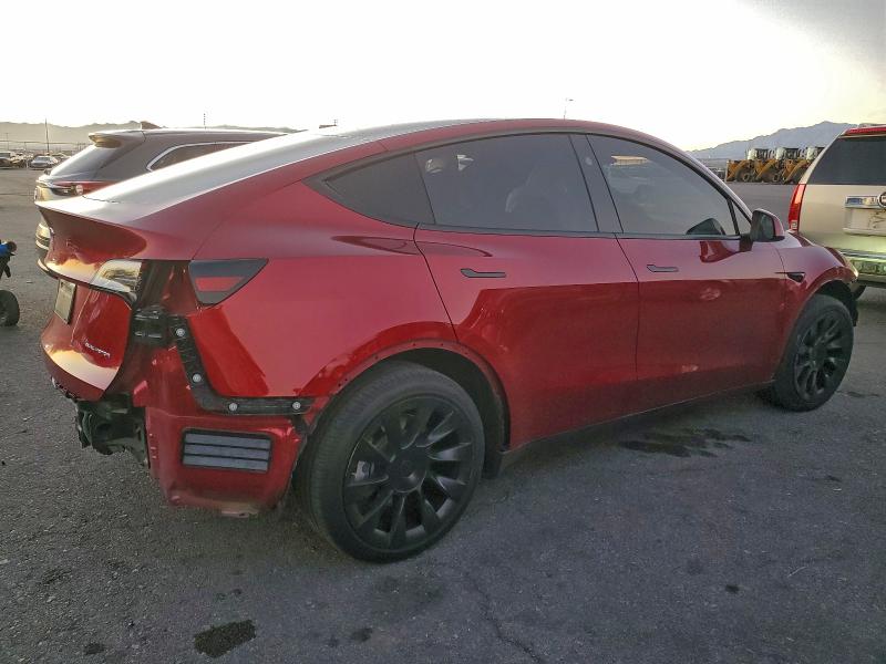 7SAYGDEE2RA233791 - 2024 TESLA MODEL Y Czerwony zdjęcie 3