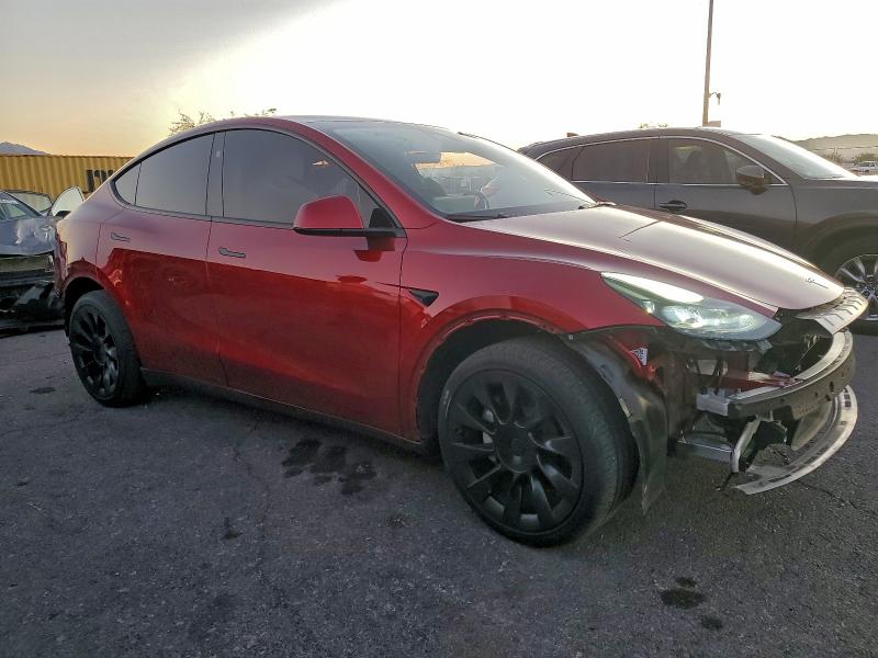 7SAYGDEE2RA233791 - 2024 TESLA MODEL Y Czerwony zdjęcie 4