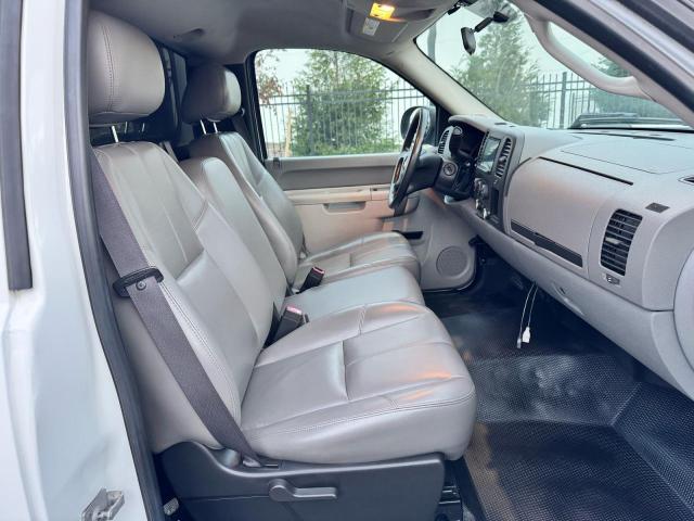 1GCNCPEA0BF128410 - 2011 CHEVROLET SILVERADO C1500 თეთრი ფოტო 5