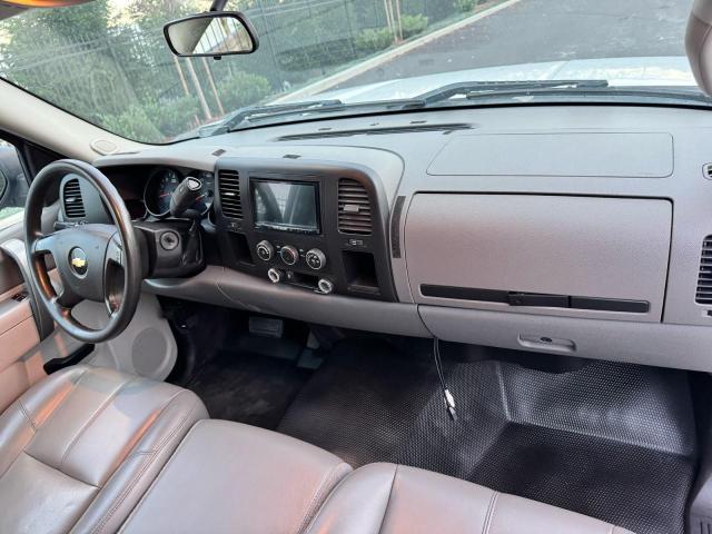 1GCNCPEA0BF128410 - 2011 CHEVROLET SILVERADO C1500 თეთრი ფოტო 9