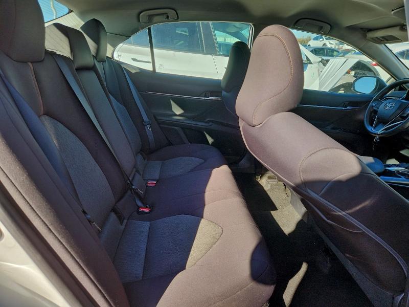 4T1C31AK9LU538800 - 2020 TOYOTA CAMRY LE WHITE photo 10