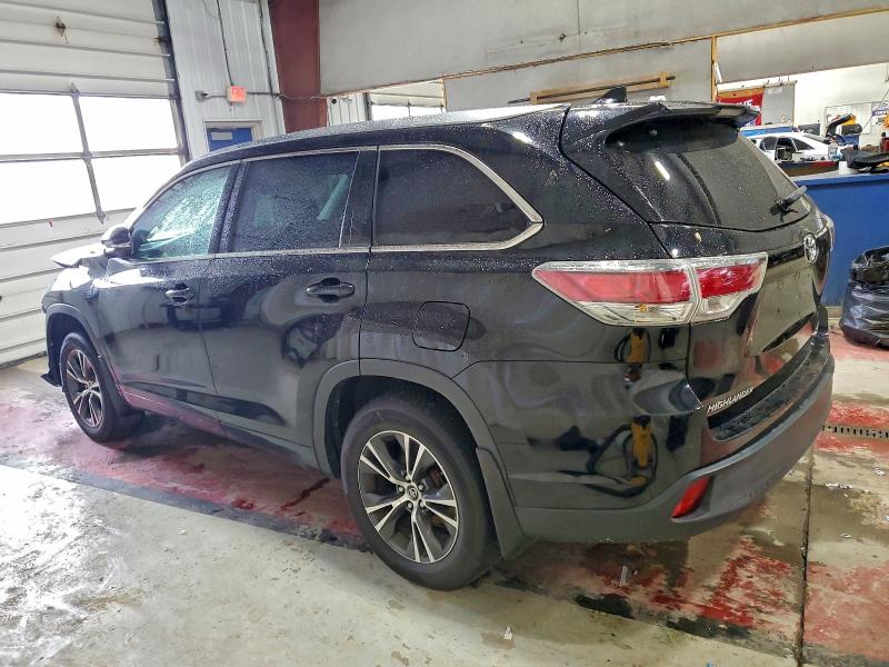 5TDJKRFH3GS279130 - 2016 TOYOTA HIGHLANDER XLE 黑色 照片 2
