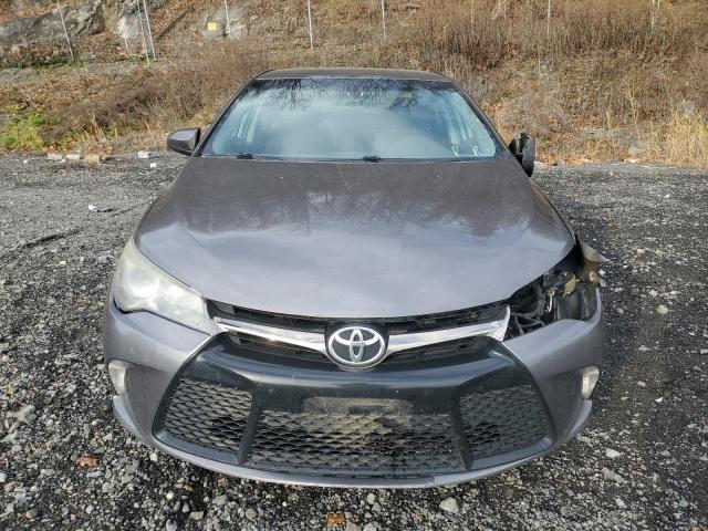 4T1BF1FK0FU092696 - 2015 TOYOTA CAMRY LE Մոխրագույն լուսանկար 5