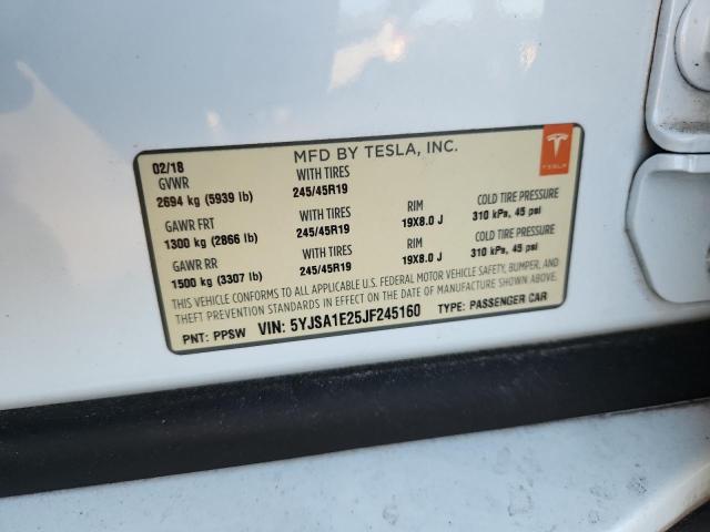 5YJSA1E25JF245160 - 2018 TESLA MODEL S Белый фото 12