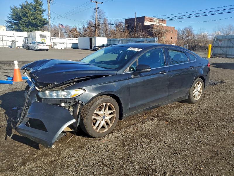 2013 FORD FUSION SE, 