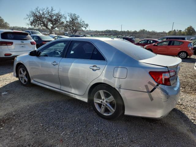 4T1BF1FKXCU014129 - 2012 TOYOTA CAMRY BASE GRAY photo 2