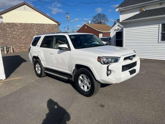 JTEBU5JR8J5517005 - 2018 TOYOTA 4RUNNER SR5/SR5 PREMIUM Biały zdjęcie 4