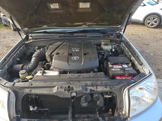 JTEBU14R940045712 - 2004 TOYOTA 4RUNNER SR5 银色 照片 7