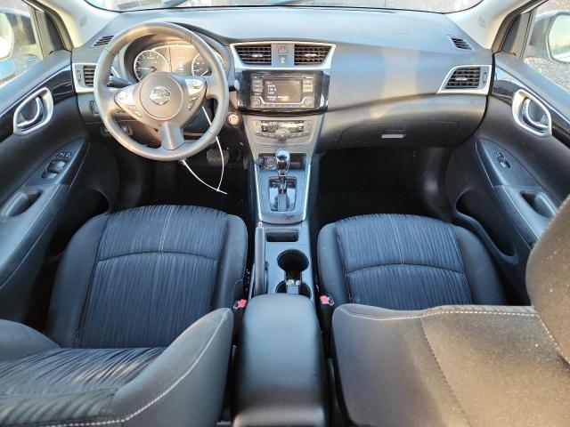 3N1AB7AP4JY215412 - 2018 NISSAN SENTRA S 白色 照片 8