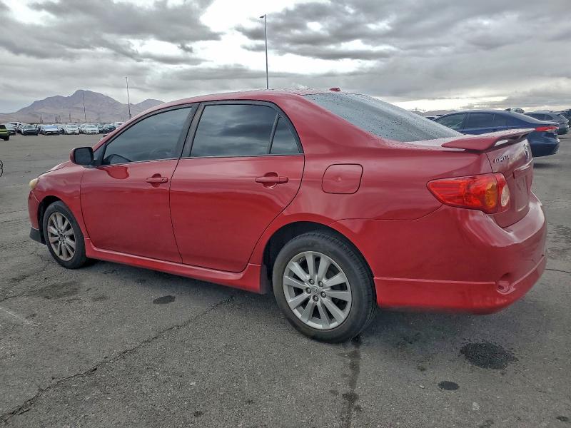 1NXBU4EE3AZ221848 - 2010 TOYOTA COROLLA BASE წითელი ფოტო 2