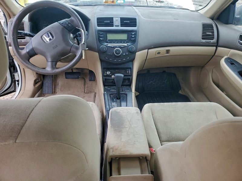 1HGCM56455A197002 - 2005 HONDA ACCORD LX WHITE photo 8