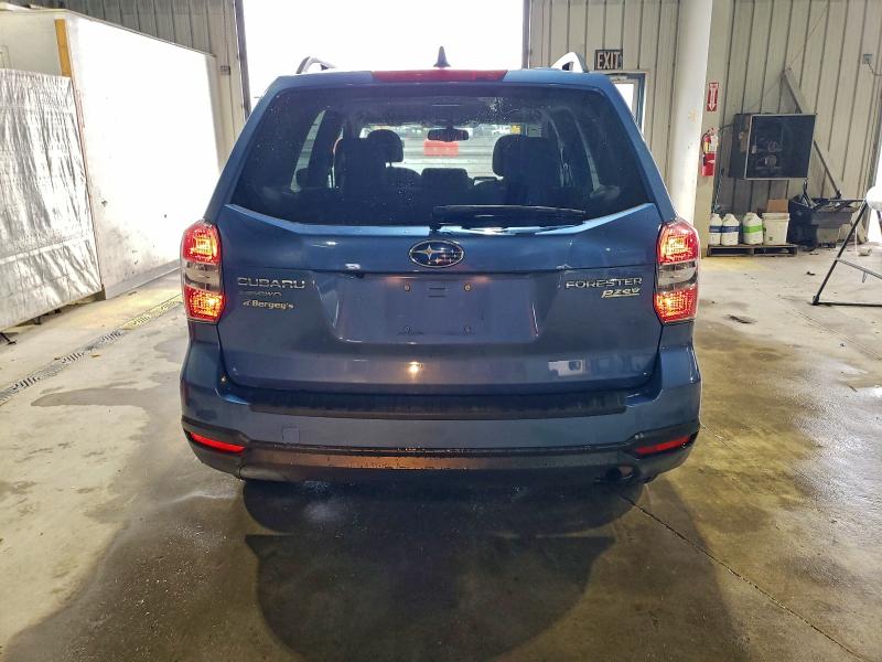 JF2SJADC6GH417474 - 2016 SUBARU FORESTER 2.5I PREMIUM BLUE photo 6