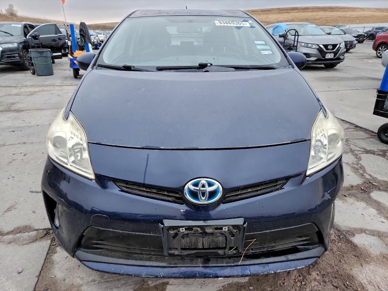 JTDKN3DU5D0338623 - 2013 TOYOTA PRIUS 蓝色 照片 5