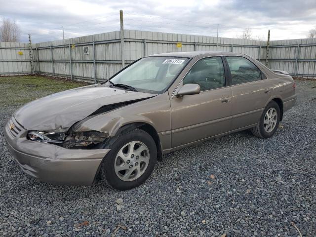 1999 TOYOTA CAMRY LE, 