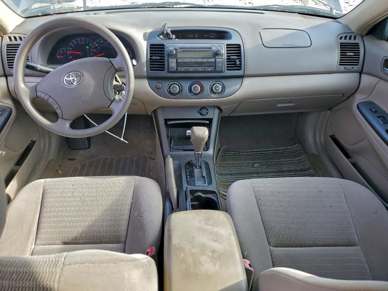 4T1BE32K35U515550 - 2005 TOYOTA CAMRY LE SILVER photo 8