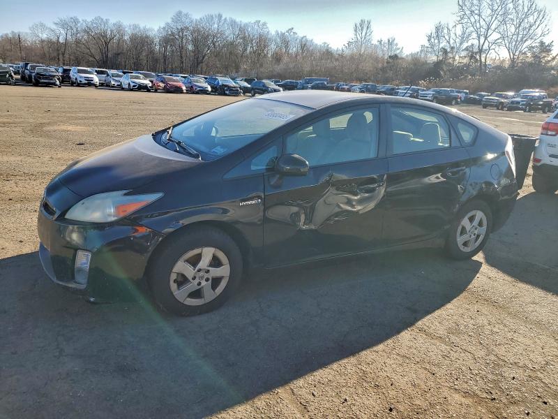 2011 TOYOTA PRIUS, 