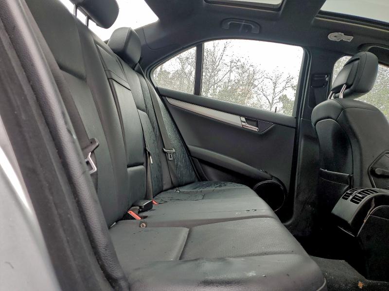 WDDGF81X78F144618 - 2008 MERCEDES-BENZ C 300 4MATIC SILVER photo 10