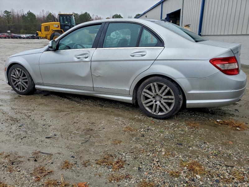 WDDGF81X78F144618 - 2008 MERCEDES-BENZ C 300 4MATIC SILVER photo 2
