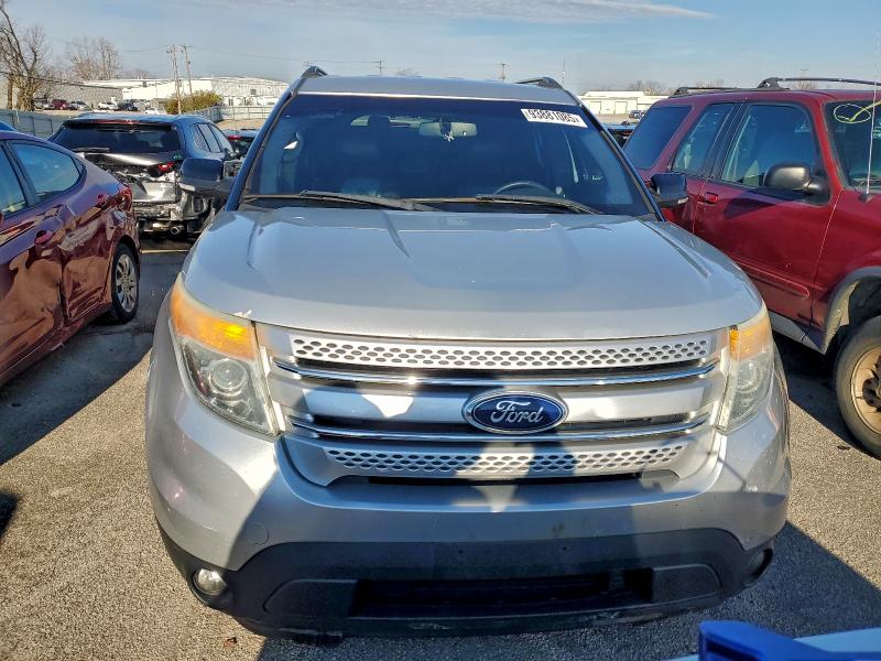 1FM5K8D88DGC15424 - 2013 FORD EXPLORER XLT SILVER photo 5