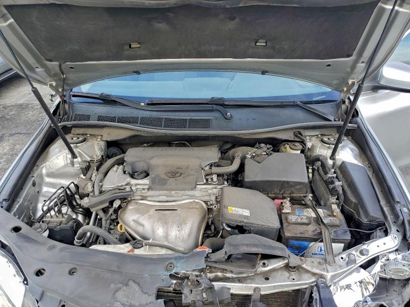 4T1BF1FK4GU527799 - 2016 TOYOTA CAMRY LE SILVER photo 11