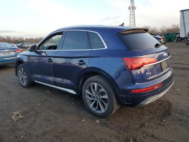WA1BAAFYXM2020804 - 2021 AUDI Q5 PREMIUM PLUS BLUE photo 2