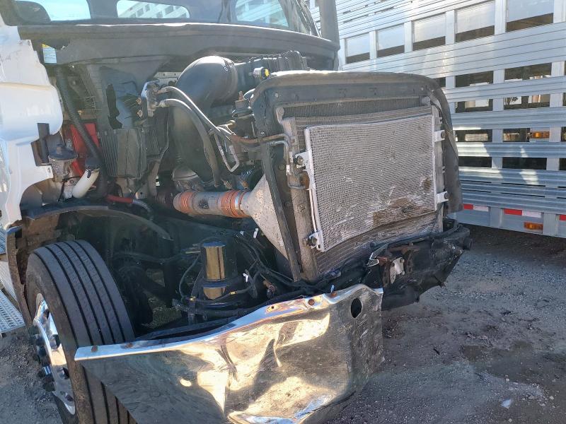 3AKBHSDV3MSMK7032 - 2021 FREIGHTLINER CASCADIA 1 Белый фото 9