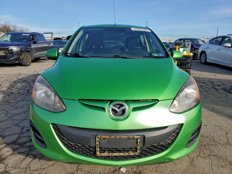 JM1DE1KZ1C0136310 - 2012 MAZDA MAZDA2 მწვანე ფოტო 5