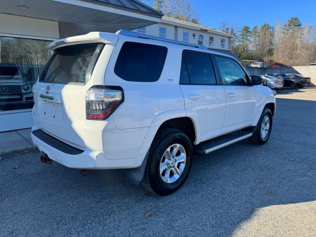 JTEBU5JR3G5305556 - 2016 TOYOTA 4RUNNER SR5/SR5 PREMIUM Blanc photo 4